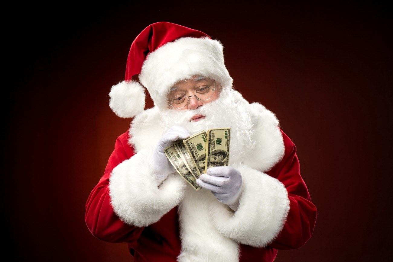 Сбербанк превратится для россиян в Деда Мороза