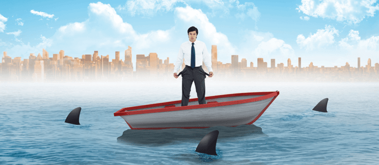 Неоплачиваемый отпуск, пустые карманы, законно ли это, акулы, отпуск, город, река