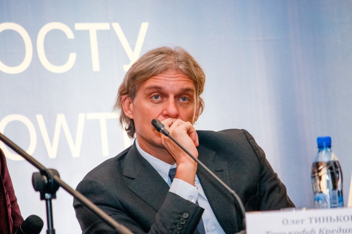 «Заработал с полного нуля»: Олег Тиньков попросил не называть его олигархом