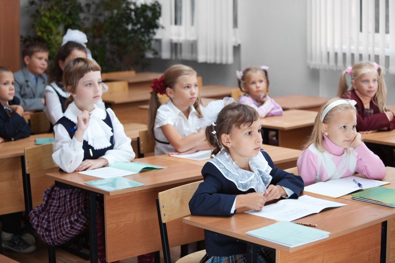 1 сентября — это дорого: в 20 регионах России родители не могут найти денег на подготовку к школе