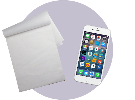 листок бумаги и смартфон