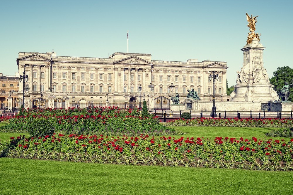 Букингемский дворец, Лондон, Великобритания: 5 млрд долларов