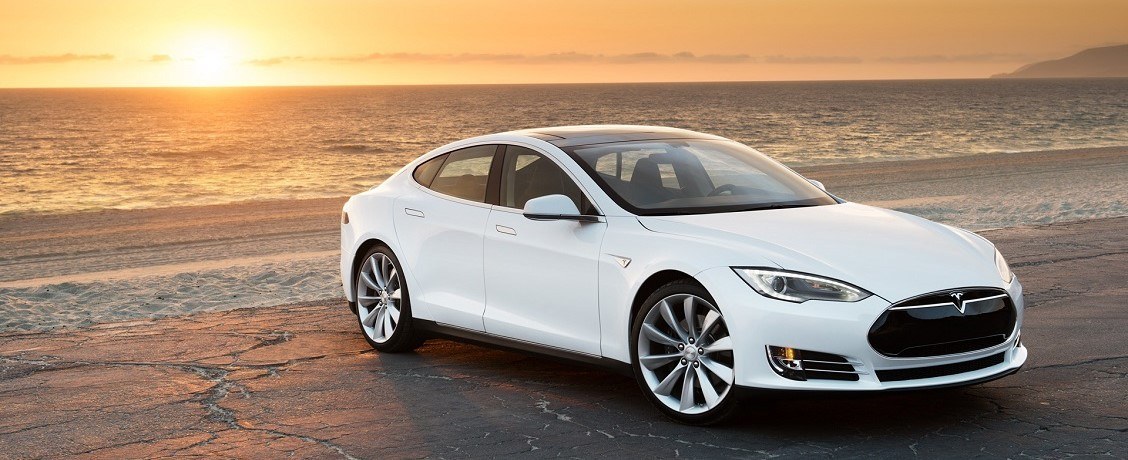 Tesla официально начала принимать биткоины в качестве платы за электромобили