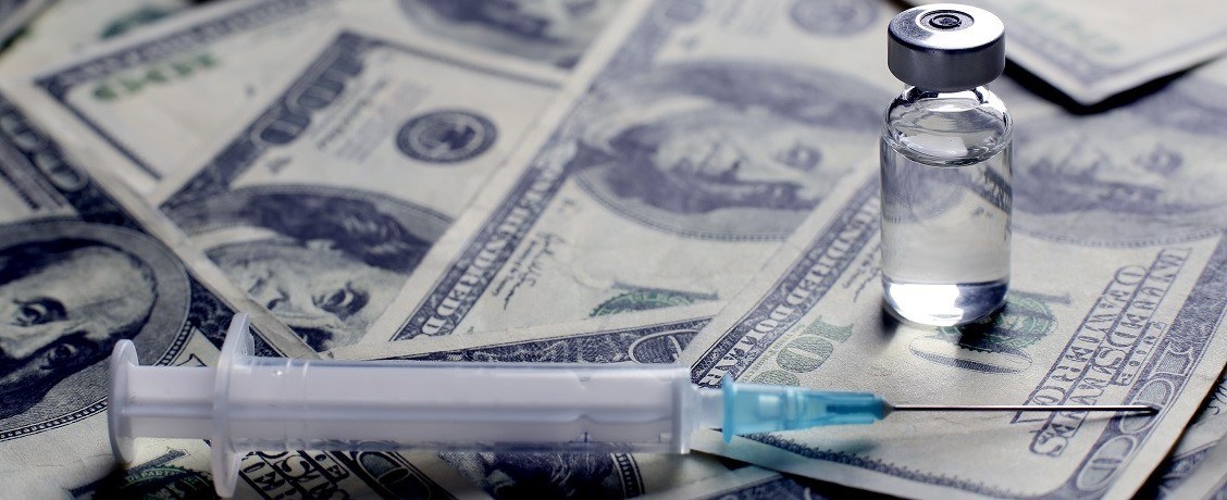 Ньюйоркцам платят по 100 долларов за прививку от коронавируса