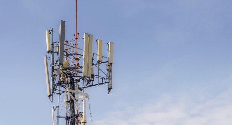 вышки мачты сотовой связи 5G