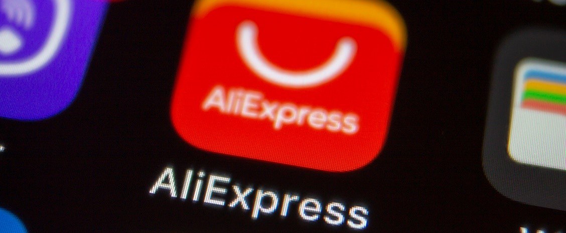 AliExpress перестал принимать карты попавших под санкции банков