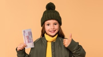 Как научить ребенка обращаться с карманными деньгами: 15 эффективных приемов