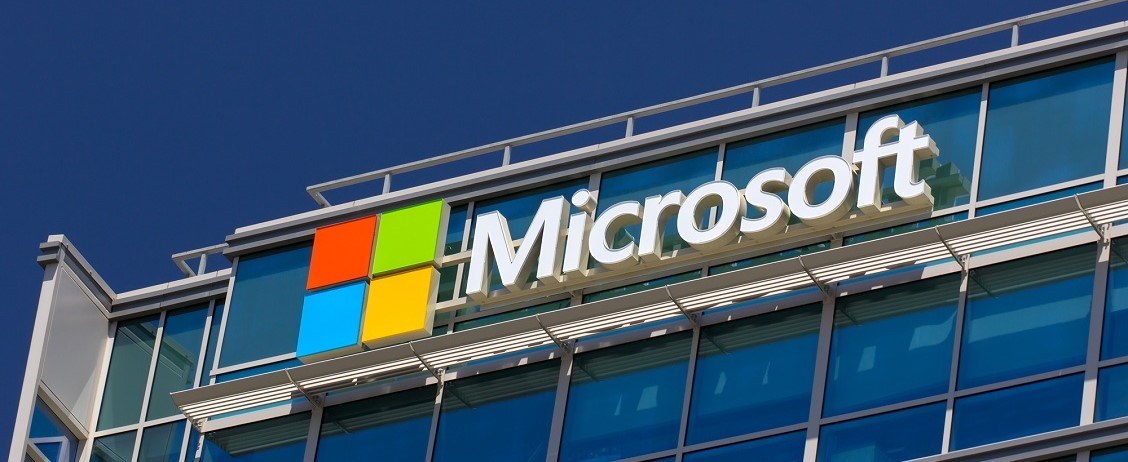 Google и Microsoft массово отказывают российским компаниям в поддержке своих сервисов 