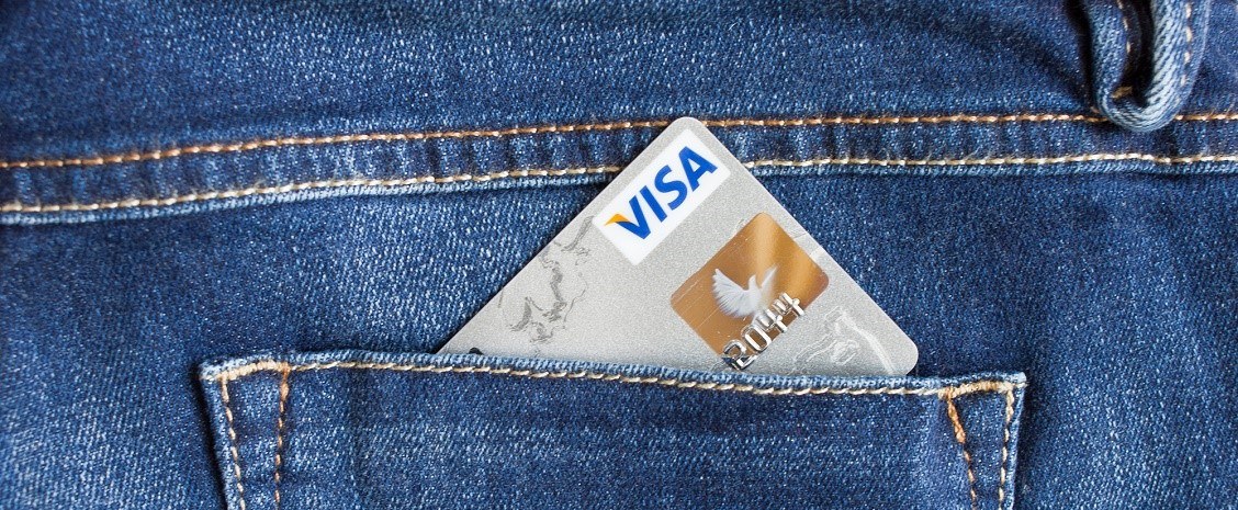 Visa больше не будет брать комиссию за перевод денег по номеру телефона