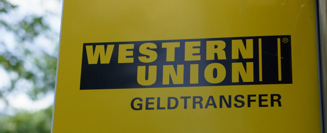 Система Western Union перестала переводить деньги из России за рубеж через сайт и приложение