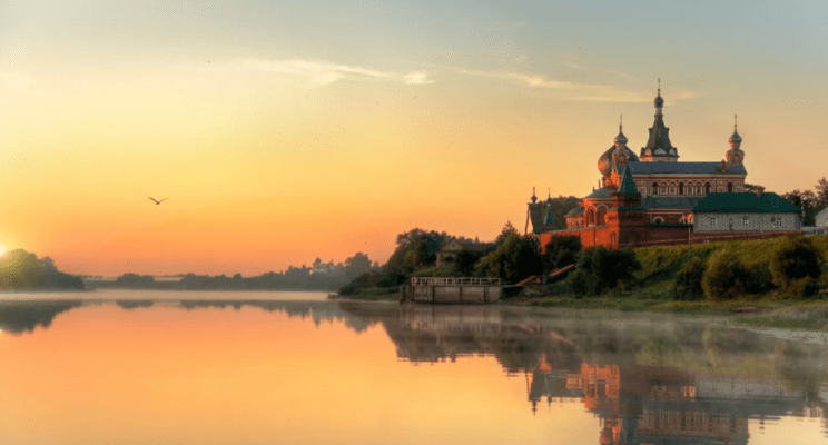 Исследование: Россия попала в топ-20 лучших стран для переезда