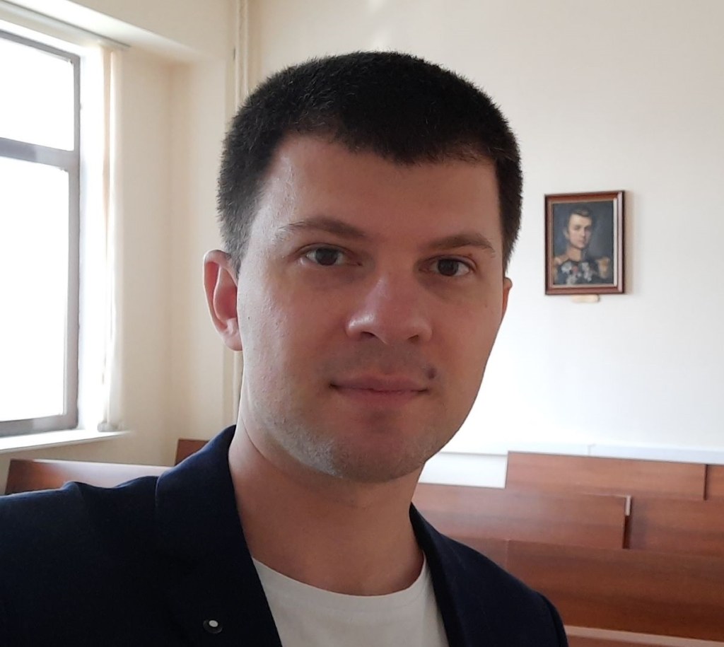 Артем Косоруков, руководитель сообщества «Политология» на «Яндекс Кью»