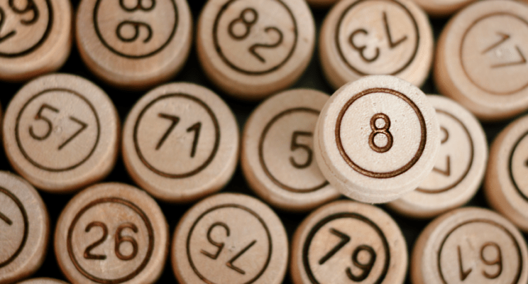 Более 400 человек одновременно выиграли миллионы долларов в благотворительной лотерее