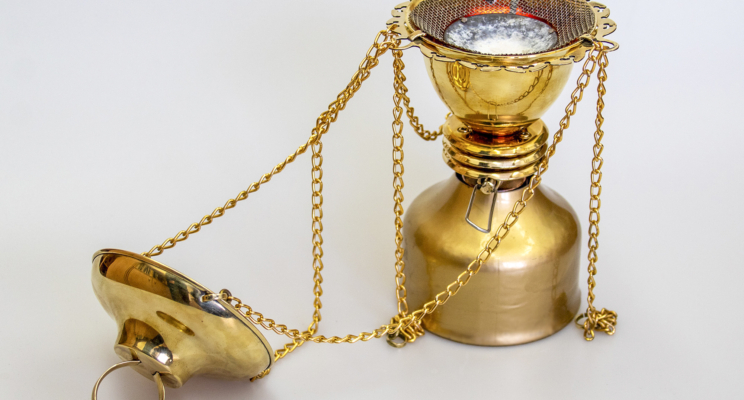 Российский ученый изобрел инновационное кадило