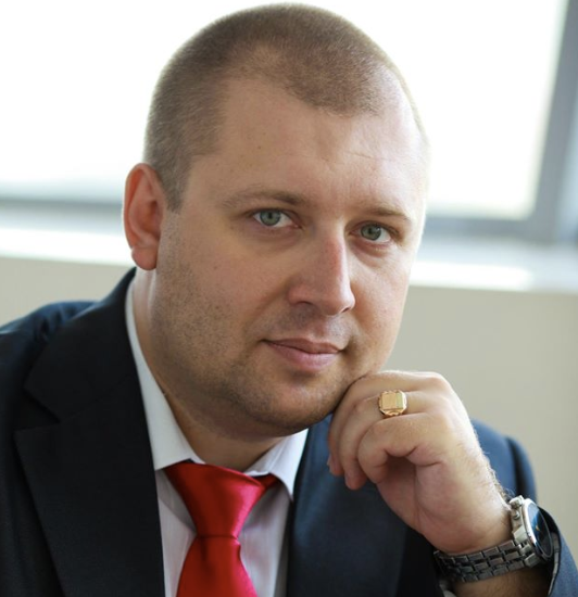 Дмитрий Мазанов, представитель компании Arbitroom