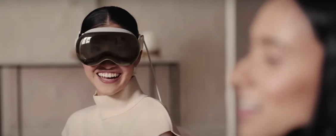 В России начали принимать заказы на VR-очки Apple: почему пока не стоит тратиться