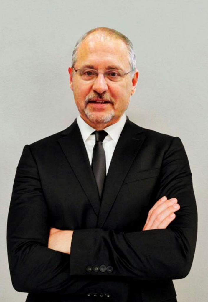 Георгий Свирин, специалист по международным финансовым рынкам маркетплейса ФИНМИР