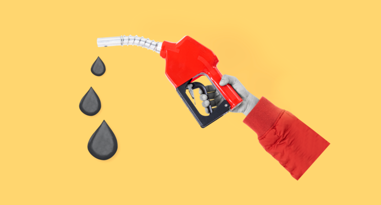 Бензин дорожает и исчезает: что происходит с ценами и дефицитом топлива в России