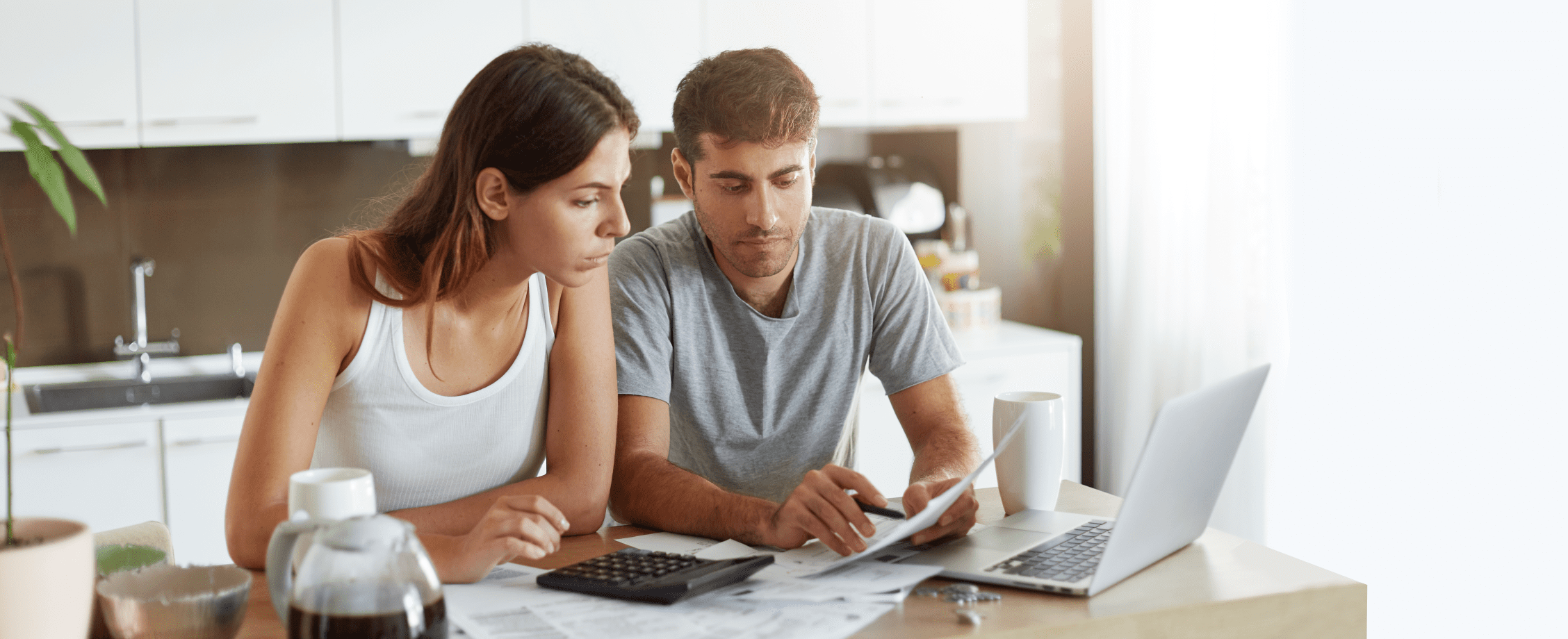Две карты и общие финансы: как правильно планировать семейный бюджет