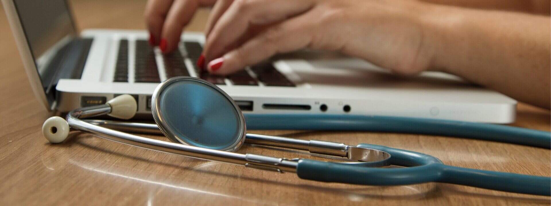 Мошенники придумали новую схему обмана с электронными медкартами
